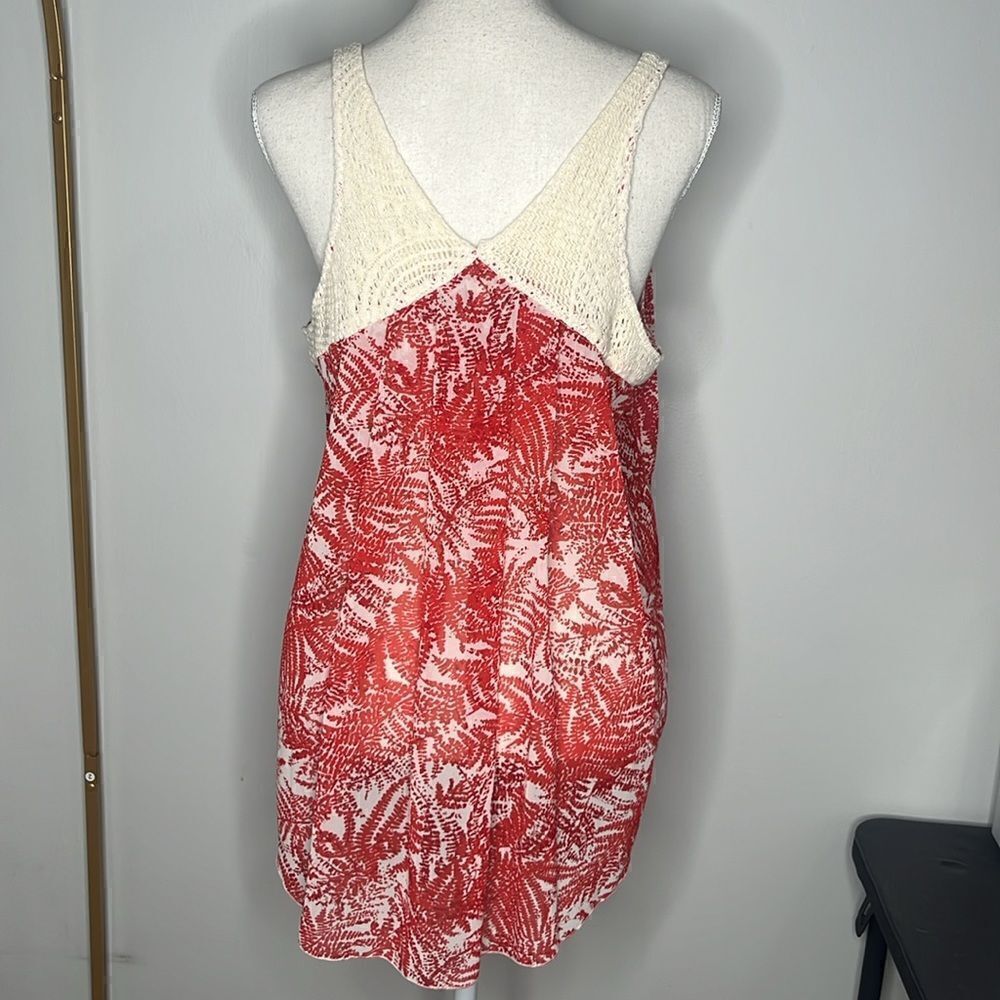 Women’s Tiny Large Red Tank Blouse Top - Picture 2 of 6